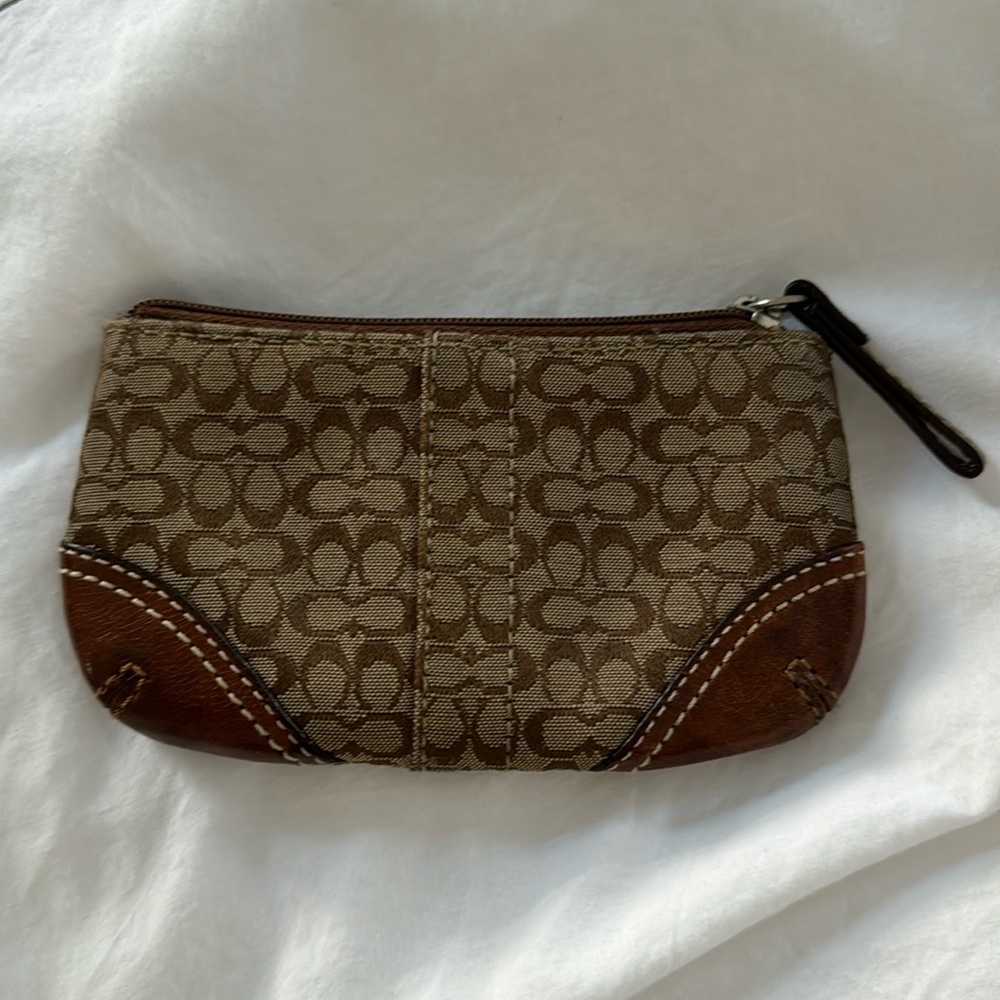 Small Brown Coach Coin Purse / Wallet